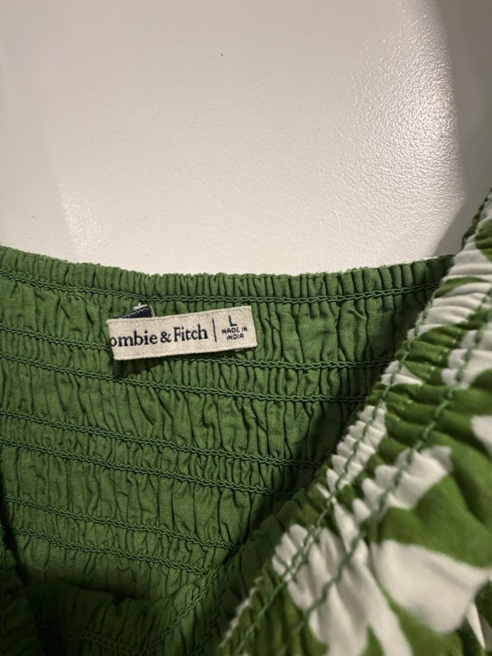 Abercrombie & Fitch Green and White Floral Midi Dress - Picture 4 of 4